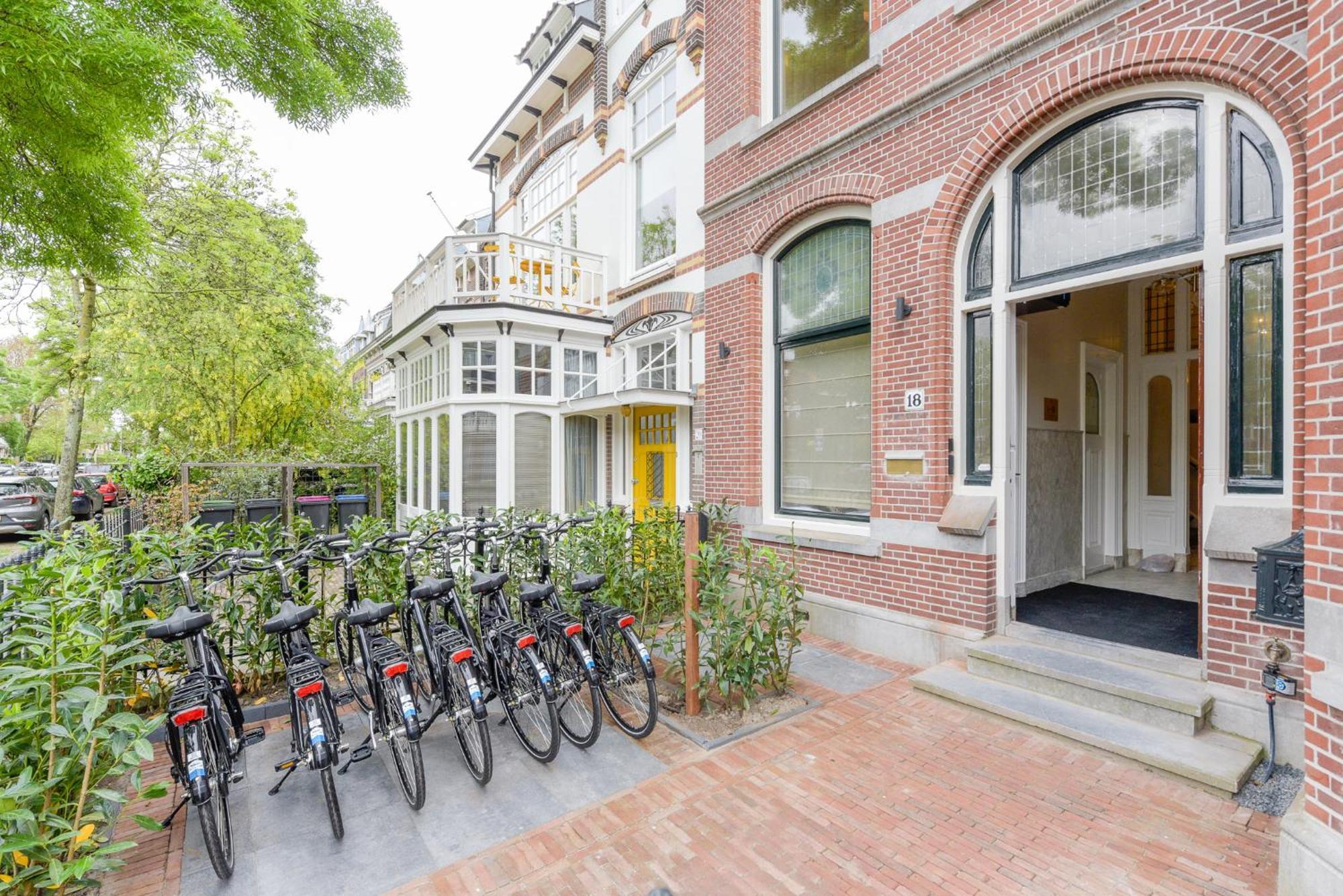 Novallure Villa Margaretha - Short Stay Apartments Rijswijk Esterno foto