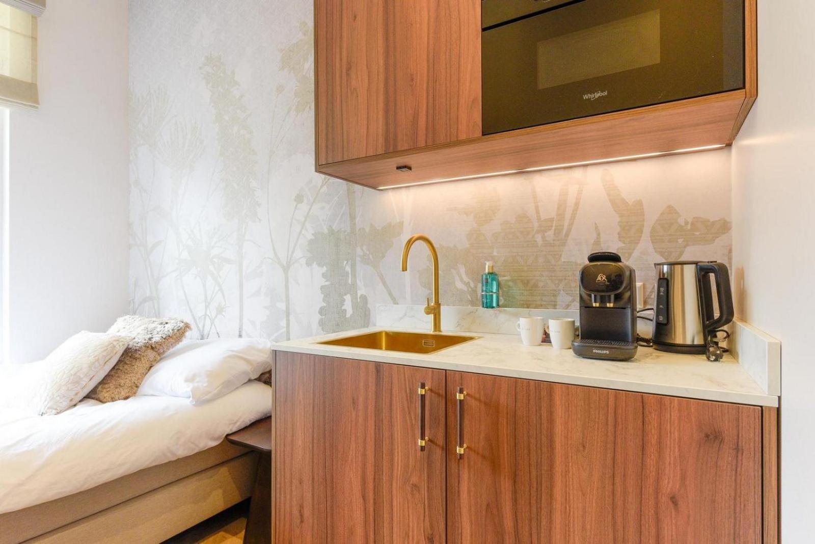 Novallure Villa Margaretha - Short Stay Apartments Rijswijk Esterno foto