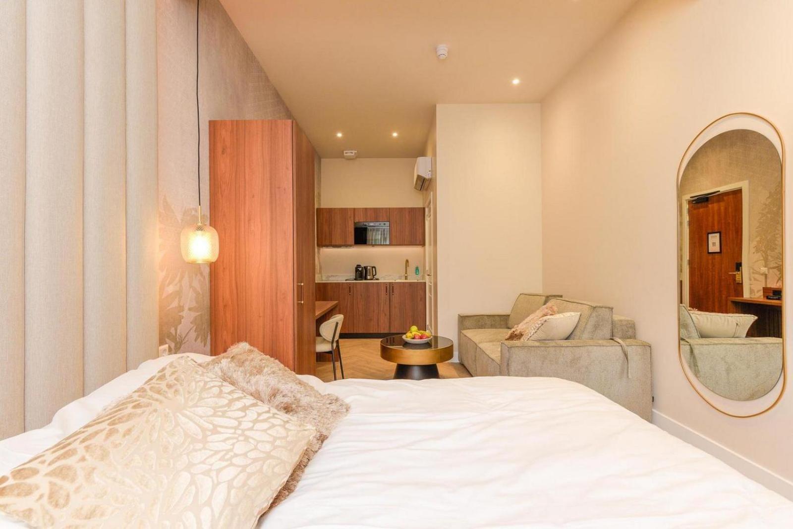Novallure Villa Margaretha - Short Stay Apartments Rijswijk Esterno foto