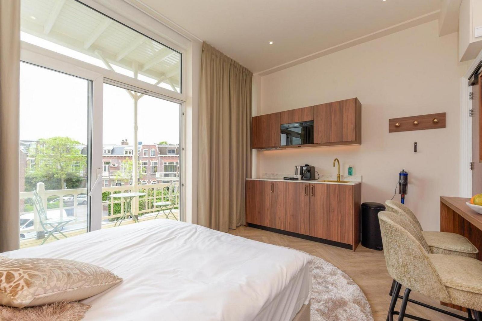 Novallure Villa Margaretha - Short Stay Apartments Rijswijk Esterno foto